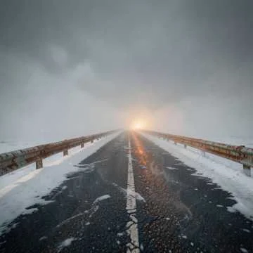 Сильные морозы нас обнимают,