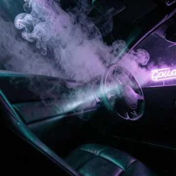 Любит шум