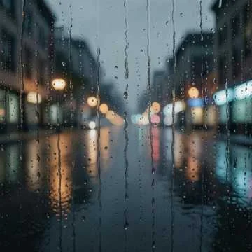 Снова дождь стучит по крышам
