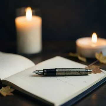 Стихи пишу не для газет,