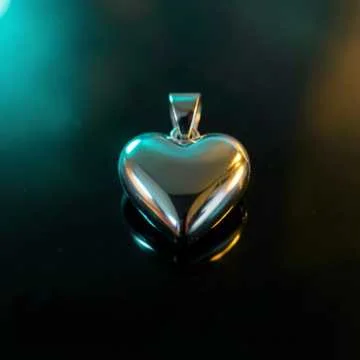 Закрыв глаза тебя я слышу