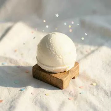 Словно солнышка лучик в окошке,