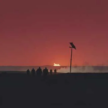 Пылится донбасская степь,